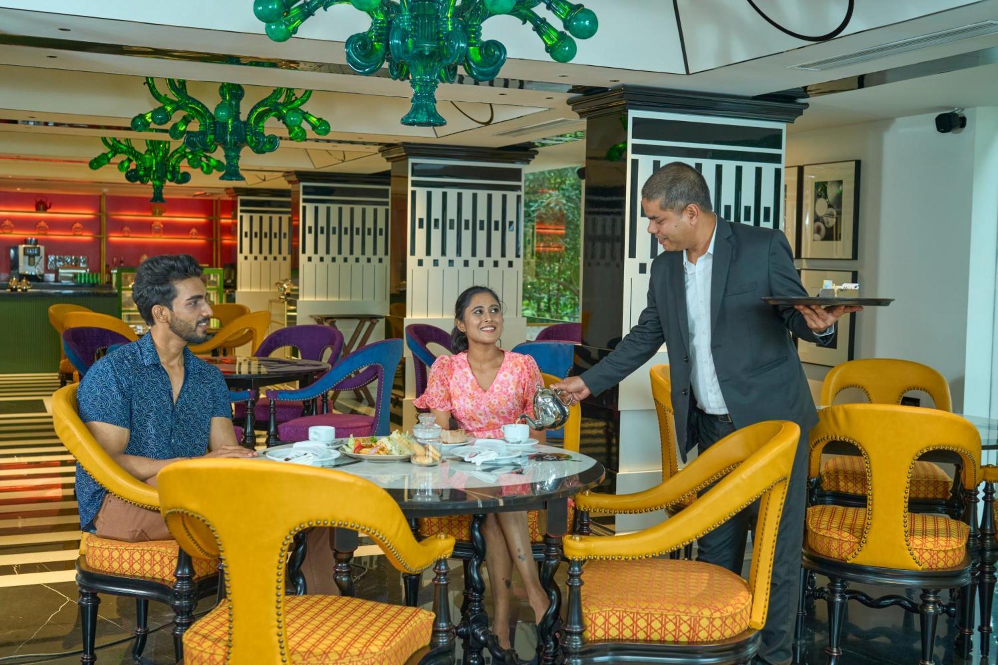 Noah Sky Suites Kochi Eksteriør bilde